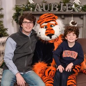 Meet your Posher, Wendy